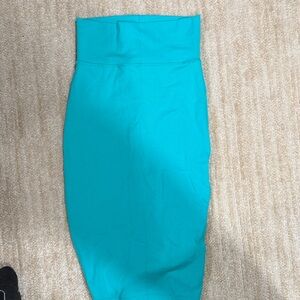 bebe Vibrant Teal Pencil Skirt